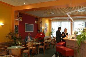 Offenbach-kaiserlei Hotel 2*